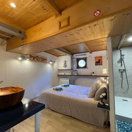 Péniche Le Pescalune - Chambre d'hôtes Arles Esterno foto