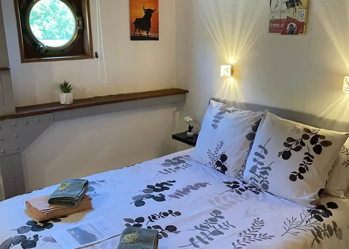 Péniche Le Pescalune - Chambre d\'hôtes